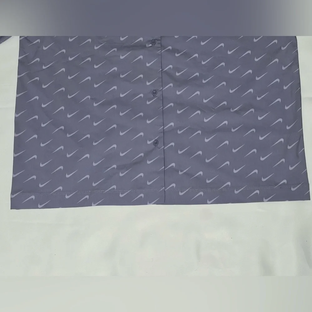 Nike Sportswear Everyday Modern Women’s Woven Short-Sleeve Top in Size:M - NWOT - Picture 8 of 12